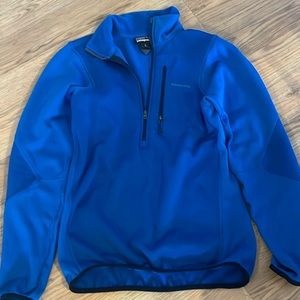 Royal blue Patagonia pull over